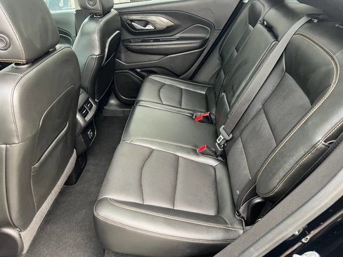 Used 2018 GMC Terrain SLT w/ Preferred Package image 23