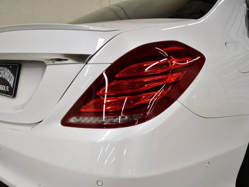 Used 2016 Mercedes-Benz S 550 Sedan image 33