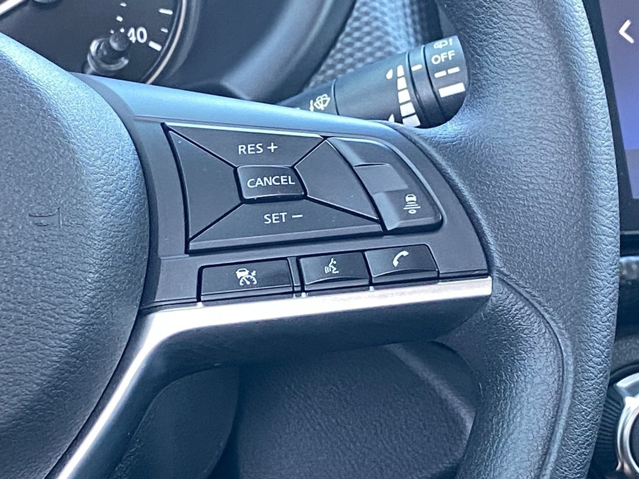 Certified 2023 Nissan Kicks SV FWD image 26