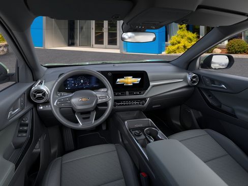 Used 2026 Chevrolet Equinox LT w/ Convenience Package II AWD/4WD image 15
