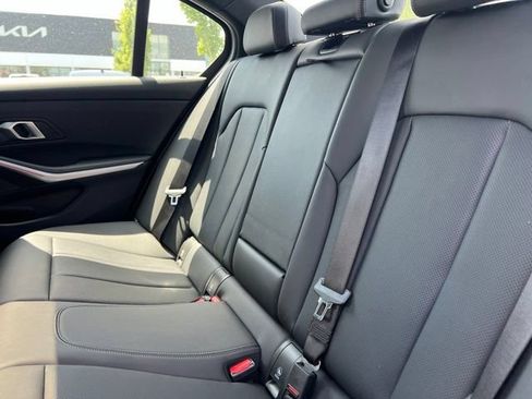 Used 2025 BMW 330i Sedan RWD image 32