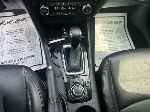 Used 2016 MAZDA MAZDA3 i Grand Touring FWD image 15