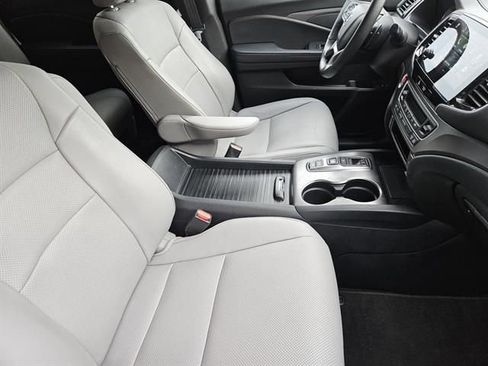 Used 2022 Honda Passport EX-L image 10