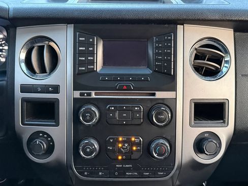 Used 2017 Ford Expedition EL XLT AWD/4WD image 26