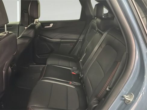 Used 2025 Ford Escape ST-Line image 38