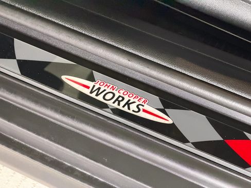 Used 2015 MINI Cooper S FWD image 19