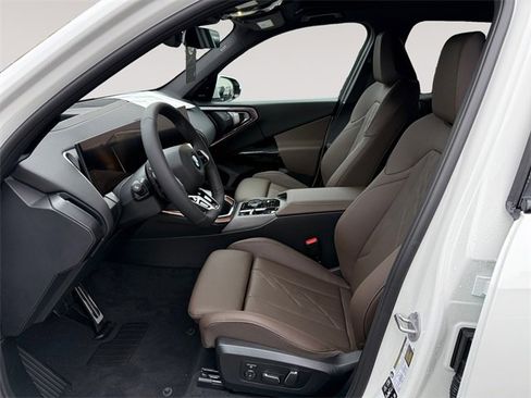 New 2026 BMW X3 xDrive30 w/ Premium Package image 9