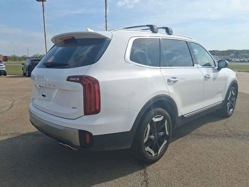 Used 2025 Kia Telluride S image 5