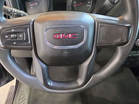 Used 2021 GMC Sierra 1500 4x4 Crew Cab w/ Sierra Value Package image 22