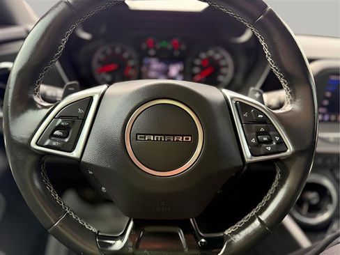 Used 2020 Chevrolet Camaro LT image 26
