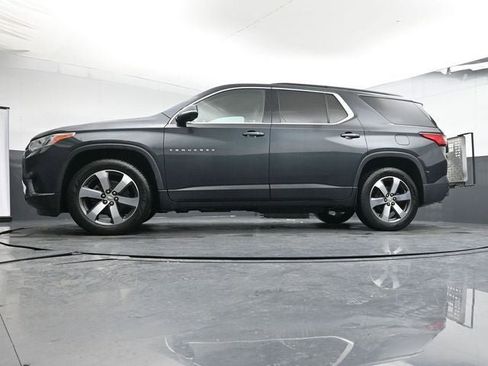 Used 2020 Chevrolet Traverse LT w/ LT Premium Package image 29