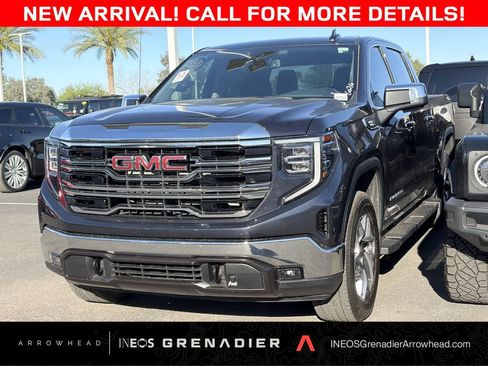 Used 2025 GMC Sierra 1500 SLT w/ SLT Premium Package image 1