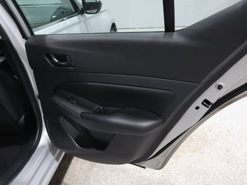 Used 2024 Nissan Altima 2.5 S image 21