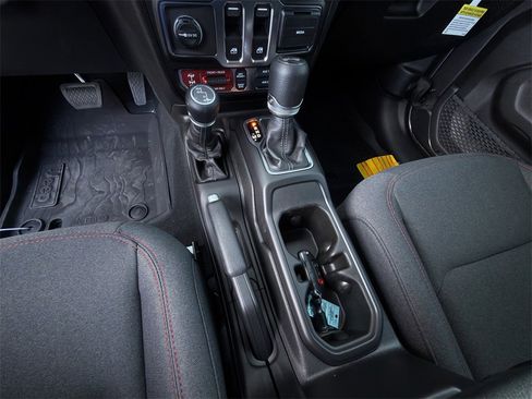 New 2026 Jeep Wrangler Rubicon image 17