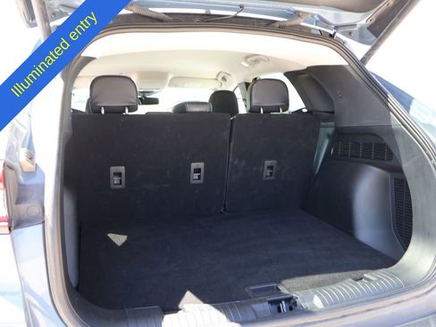 Used 2025 Ford Escape Platinum AWD/4WD image 15