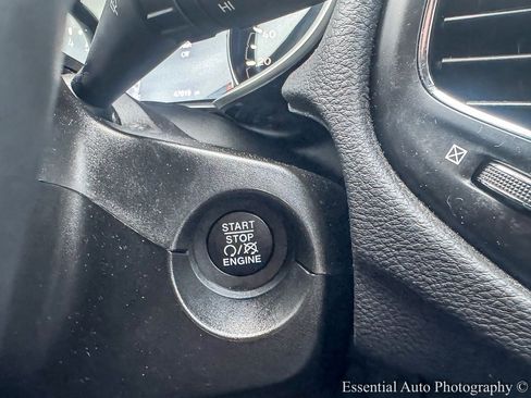 Used 2019 Jeep Compass Latitude w/ Popular Equipment Group image 15