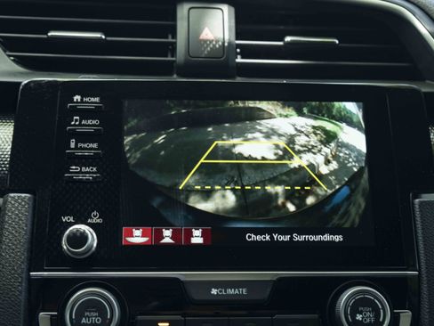 Used 2020 Honda Civic Sport image 31