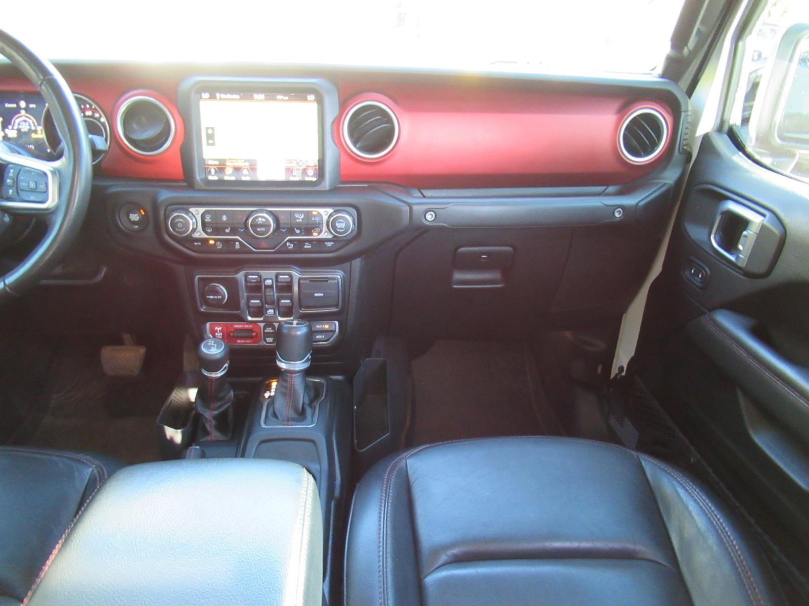 Used 2020 Jeep Gladiator Rubicon AWD/4WD image 13