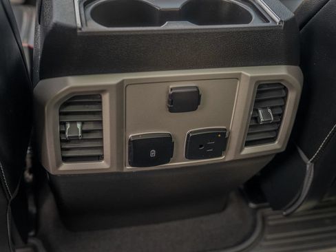 Used 2021 Ford F350 Lariat w/ Lariat Ultimate Package AWD/4WD image 22