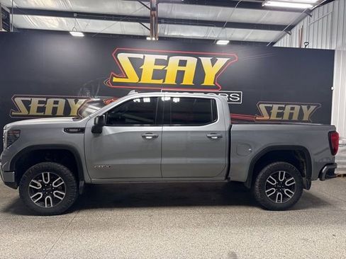 Used 2023 GMC Sierra 1500 AT4 w/ AT4 Premium Package image 2