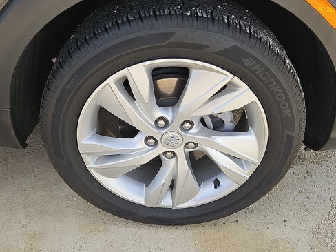 Used 2024 Buick Encore GX Preferred FWD image 7