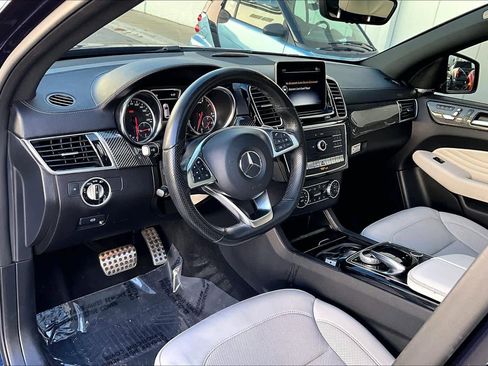 Used 2019 Mercedes-Benz GLE 43 AMG AMG GLE 43 image 17