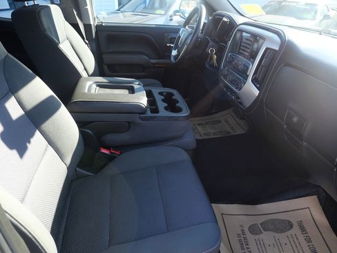 Used 2018 GMC Sierra 1500 SLE w/ SLE Value Package image 26