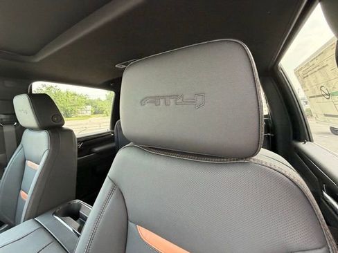 New 2026 GMC Sierra 2500 AT4 w/ AT4 Premium Plus Package AWD/4WD image 16