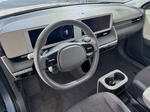 Used 2024 Hyundai Ioniq 5 SEL image 12