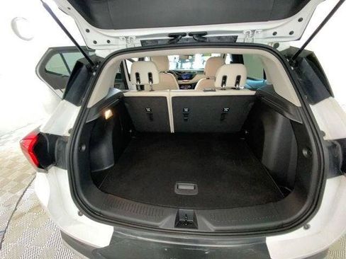 Used 2023 Buick Encore GX Preferred w/ Cold Weather Comfort Package FWD image 14