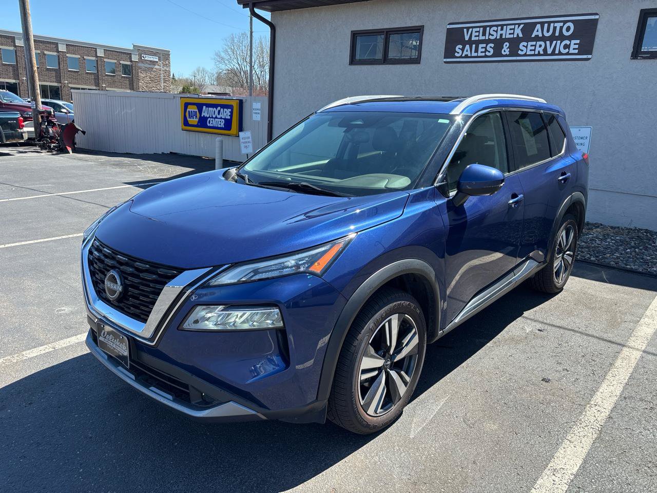 Used 2023 Nissan Rogue SL AWD/4WD image 7