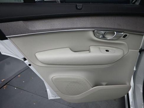 New 2026 Volvo XC90 B6 Ultra w/ Protection Package AWD/4WD image 20