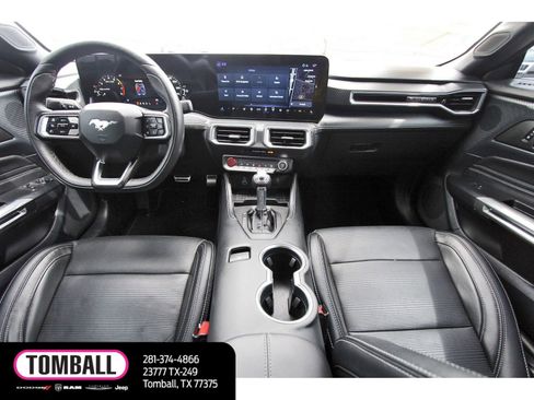 Used 2024 Ford Mustang Premium RWD image 10