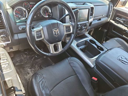 Used 2017 RAM 2500 Laramie w/ Sport Appearance Group AWD/4WD image 10
