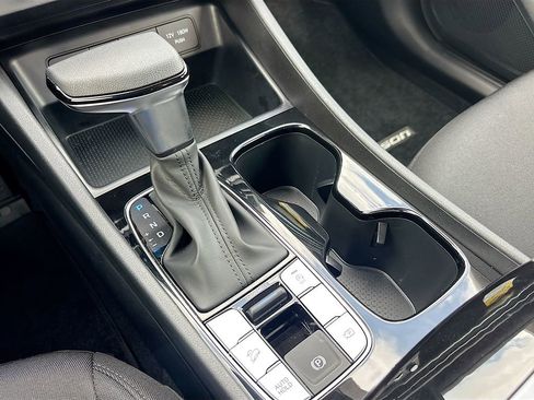 Certified 2026 Hyundai Tucson SE image 16