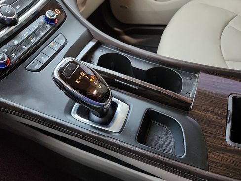 Used 2017 Buick LaCrosse Premium w/ Dynamic Driver Package image 20