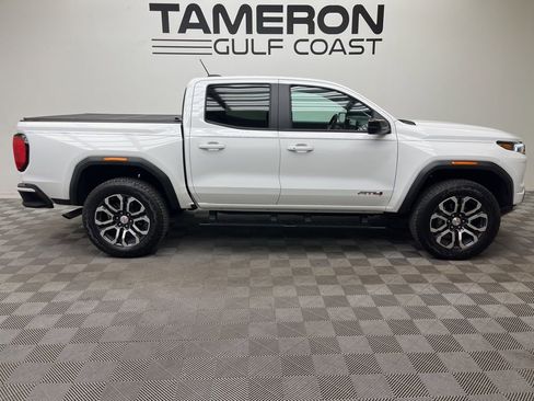 Used 2024 GMC Canyon AT4 w/ Canyon Safety Plus Package image 4