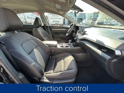 Used 2022 Nissan Altima 2.5 SV image 23