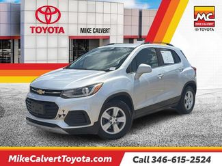 Used 2019 Chevrolet Trax LT w/ LT Convenience Package FWD video 1