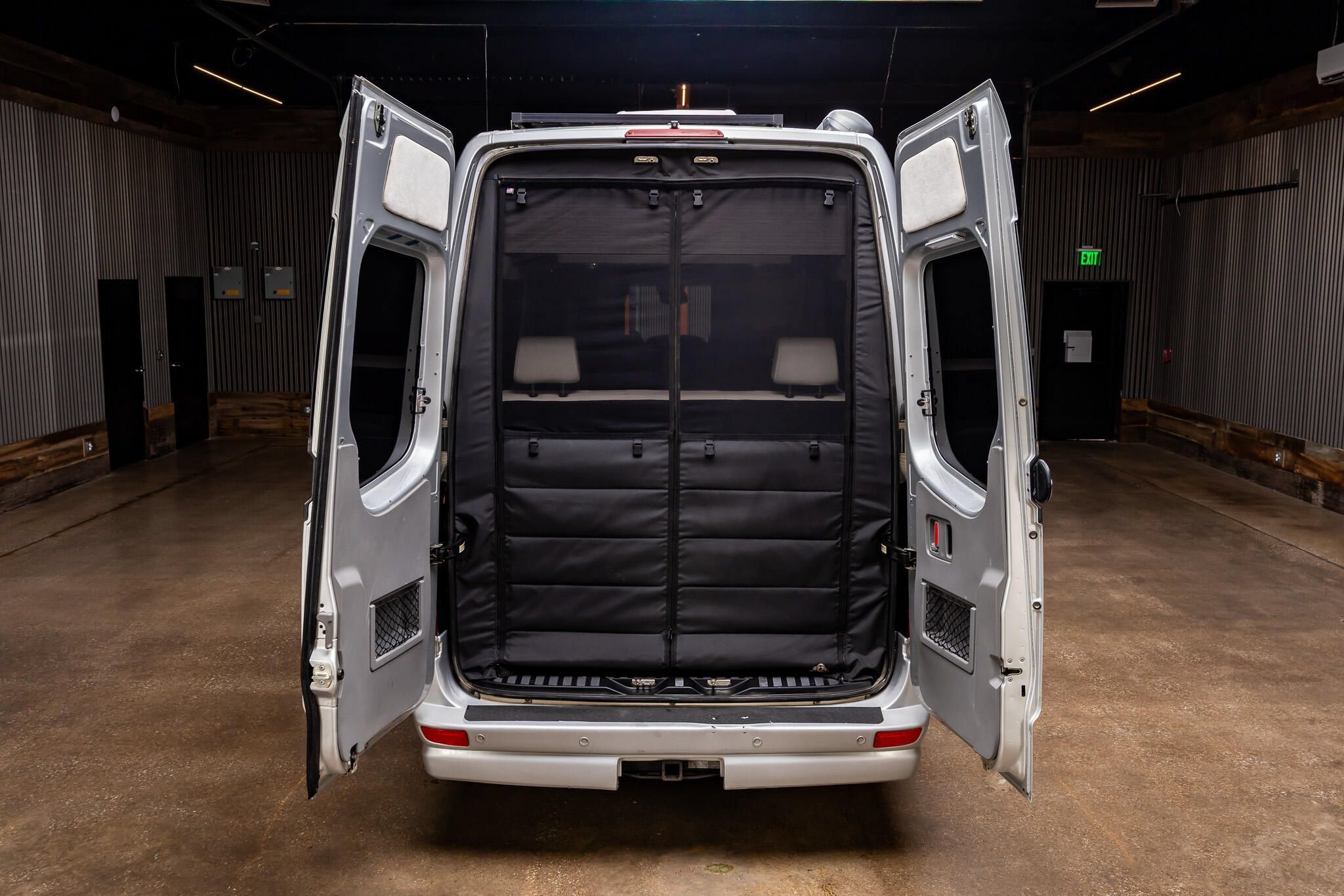 Used 2015 Mercedes-Benz Sprinter 3500 image 8