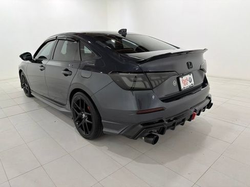 Used 2022 Honda Civic Sport image 3