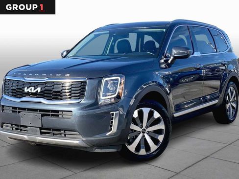 Used 2022 Kia Telluride S image 1