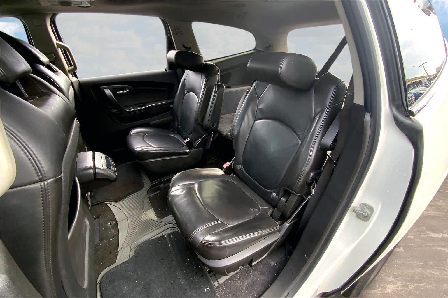 Used 2012 Chevrolet Traverse LT AWD/4WD image 29