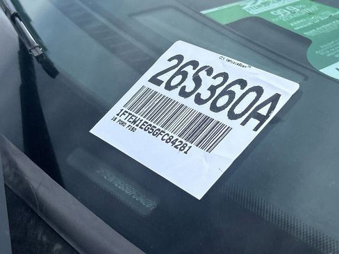 Used 2016 Ford F150 Platinum w/ Equipment Group 701A Luxury AWD/4WD image 31