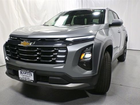 New 2026 Chevrolet Equinox LT w/ Convenience Package II image 7