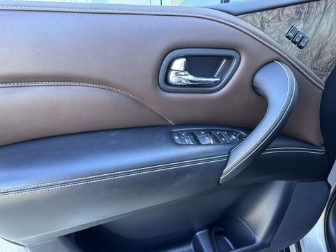 Used 2021 INFINITI QX80 Premium Select w/ Cargo Package image 14