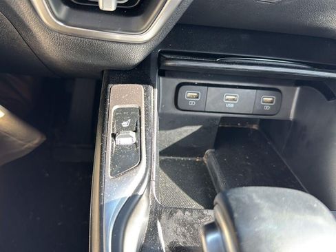 Used 2021 Kia Sorento S w/ Panoramic Sunroof Package FWD image 31