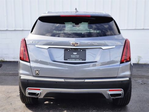 Certified 2021 Cadillac XT5 Premium Luxury image 4