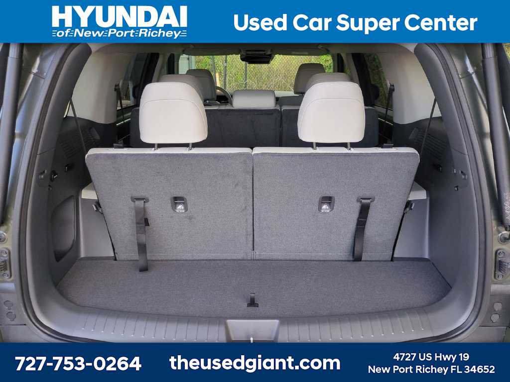 Certified 2025 Hyundai Santa Fe SEL FWD image 12