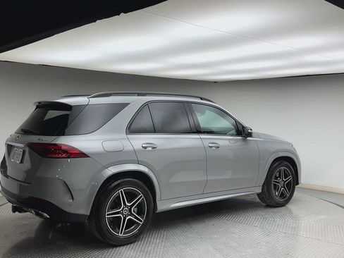 Used 2024 Mercedes-Benz GLE 350 4MATIC image 2